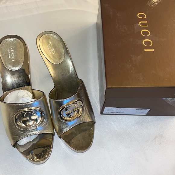 Gucci Britt Clogs platinum light gold 10.5 NEW in box w/receipt - Picture 1 of 8